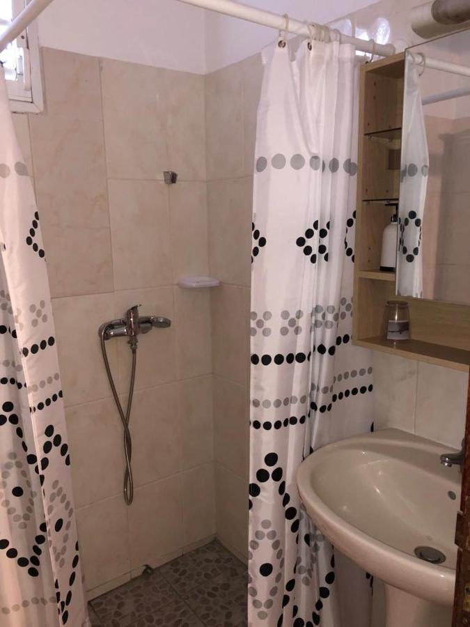 Jo Et Elie Apartment Ле Госие Екстериор снимка